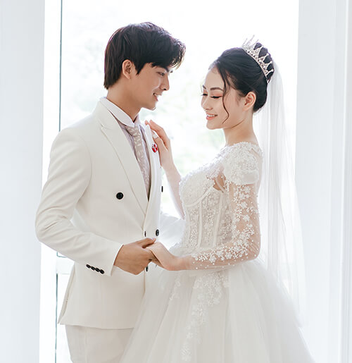 The wedding of Lily and Daniel